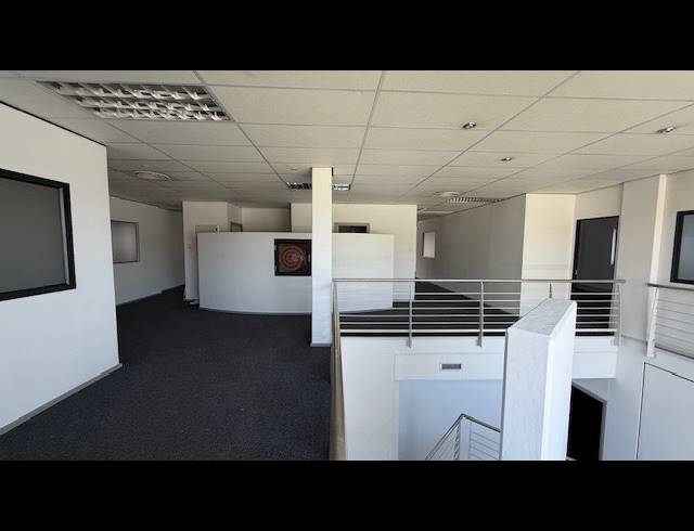 645M² OFFICE TO LET IN UMGENI BUSINESS PARK